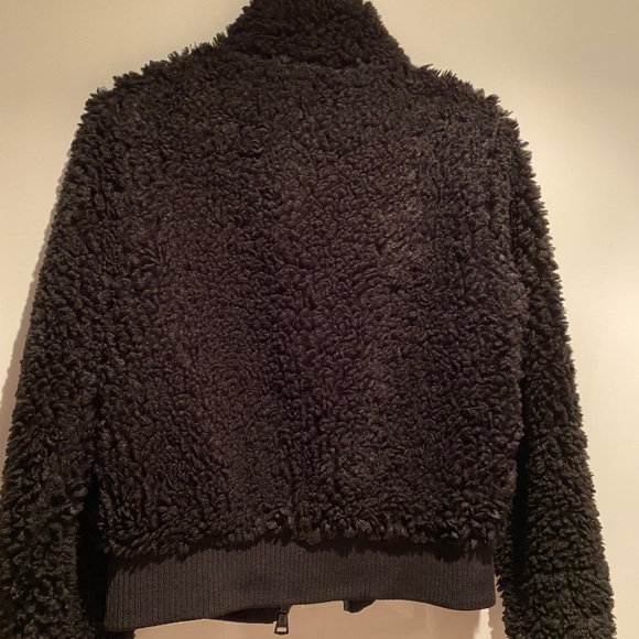 Jacket - Picture 2 of 3